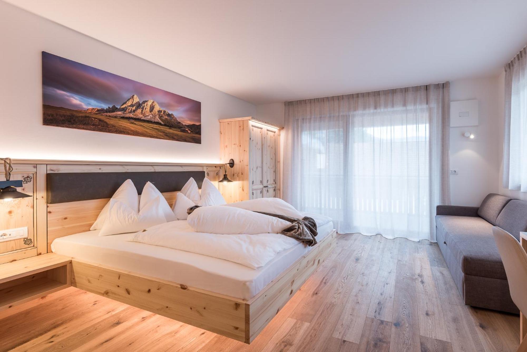 Hotel B&B Feldmessner Brunico Eksteriør billede