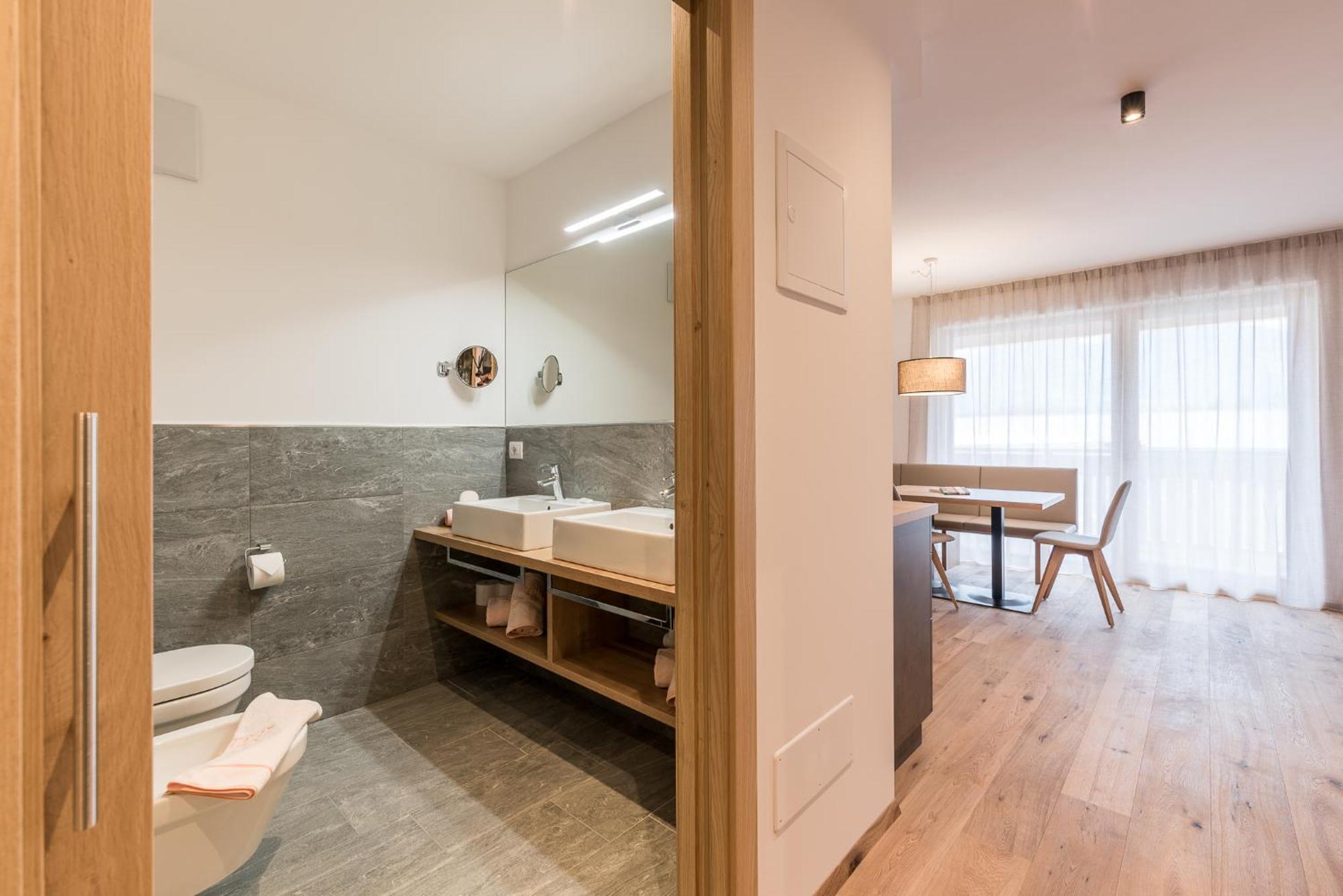 Hotel B&B Feldmessner Brunico Eksteriør billede
